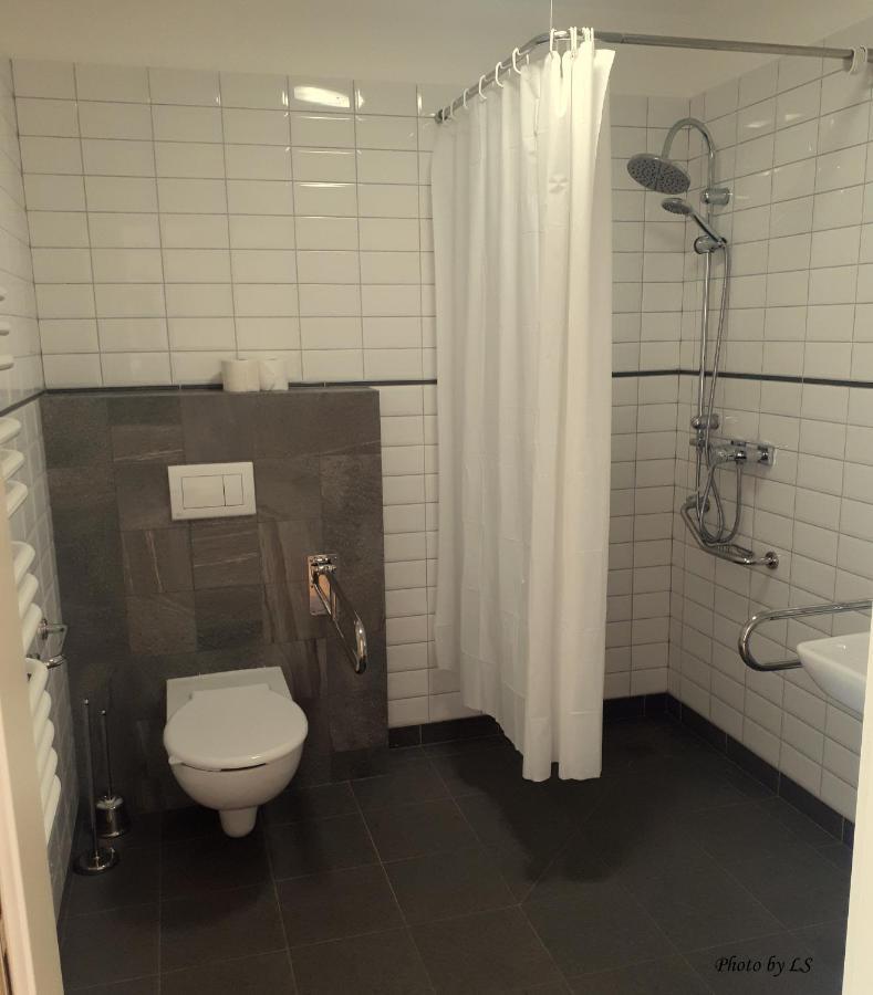 Kasztanowy Palac Swadzim Ngoại thất bức ảnh